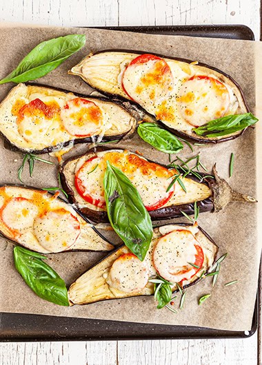 Aubergine pizza
